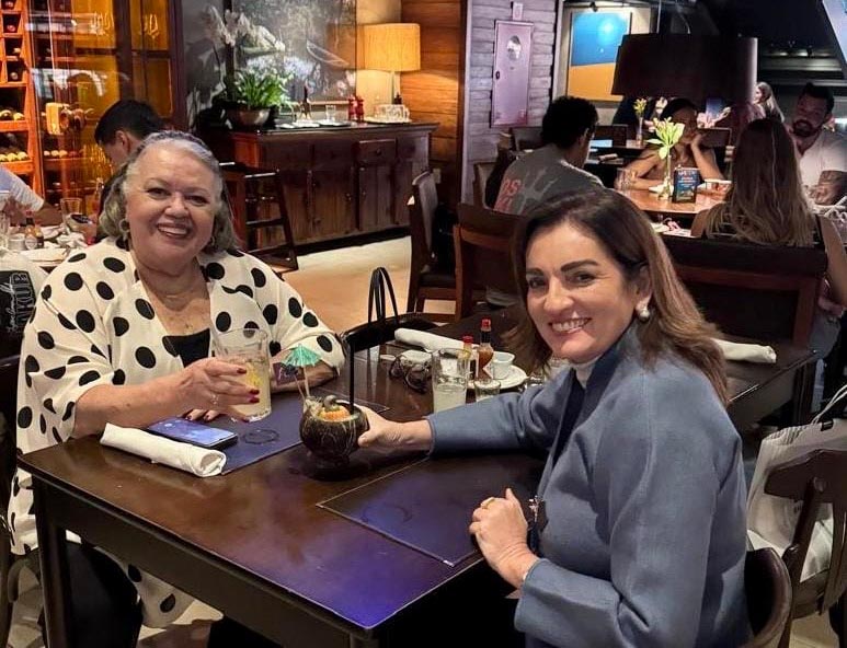 Myrinha Vaconcellos e Carmen Madruga