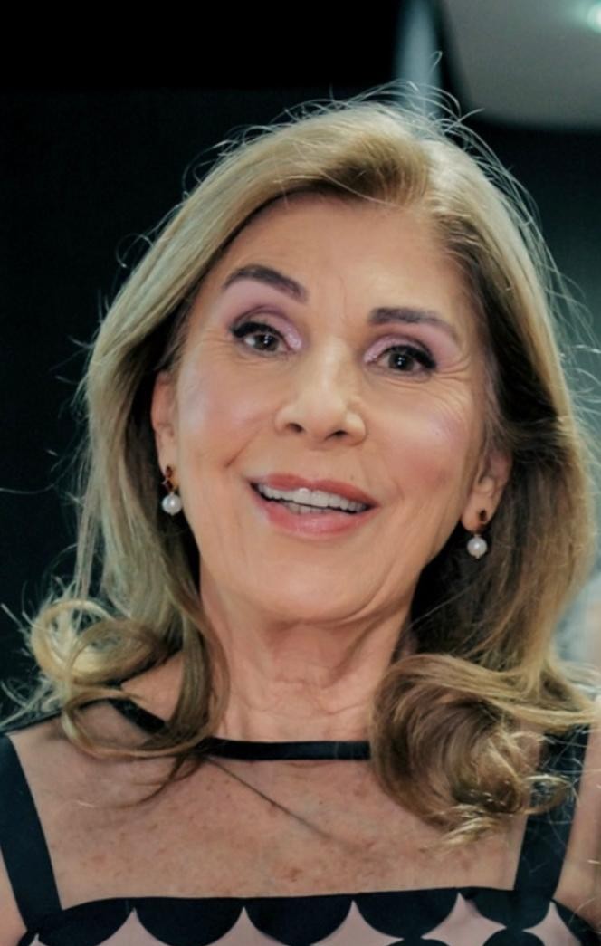 Wanda Alckmin, escritora membro da AJEB-ES