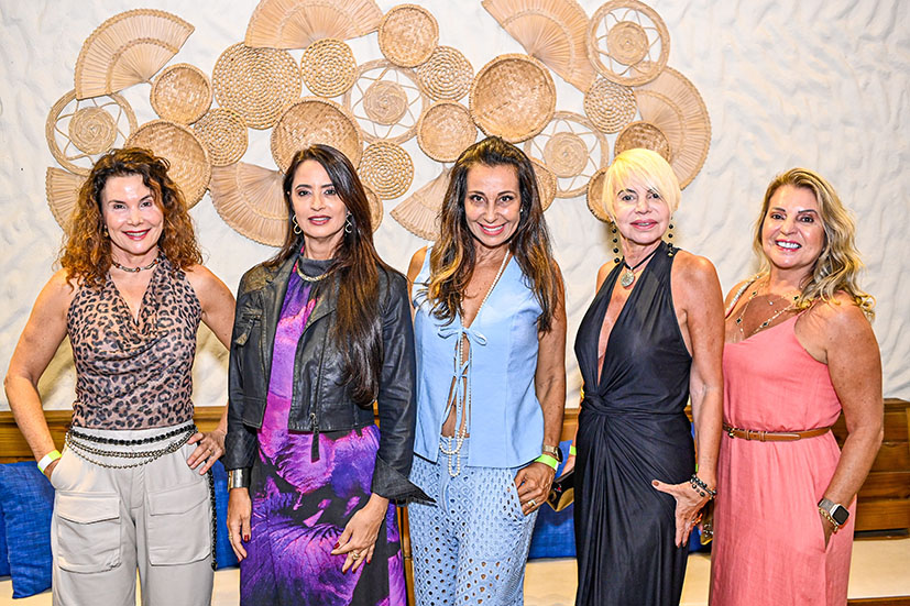 Iria Giacomin, Paula Velosso, Maria Emília Rabello, Rossana Diniz e Gizelle Dutra
