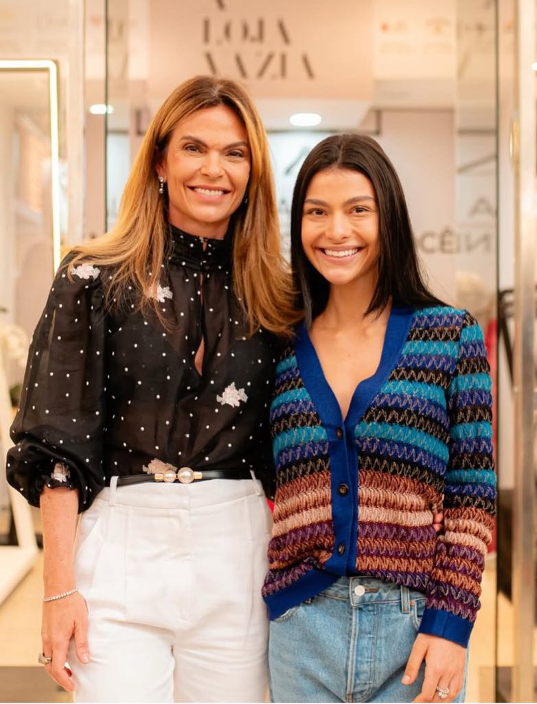 Mariana Buaiz e a filha Ana Maria