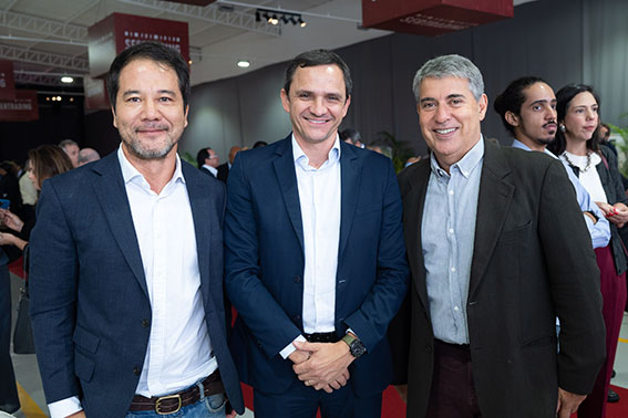 Giuseppe Kenji Nagatani Feitoza, Thiago Santos e Jefferson Cabral _ Cloves louzada