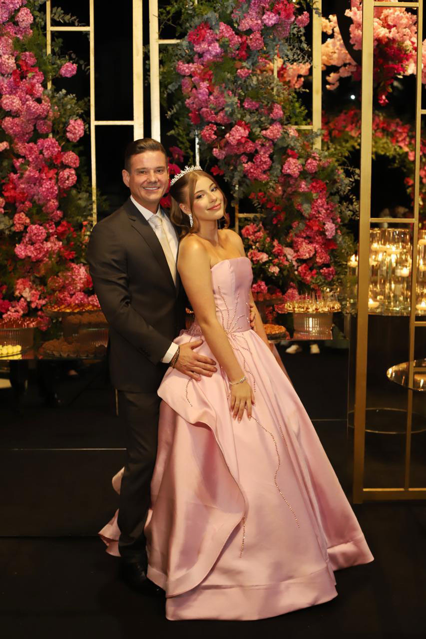 Christian Anderson Simão com a filha Moara