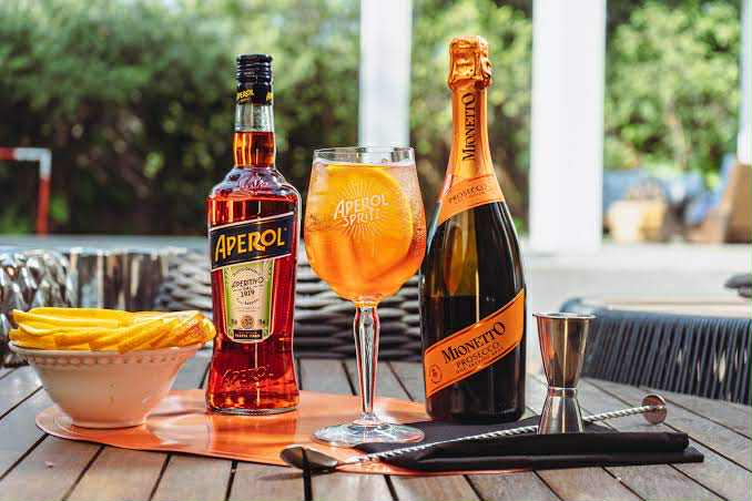 5 Drinks em alta para a temporada de Spritz