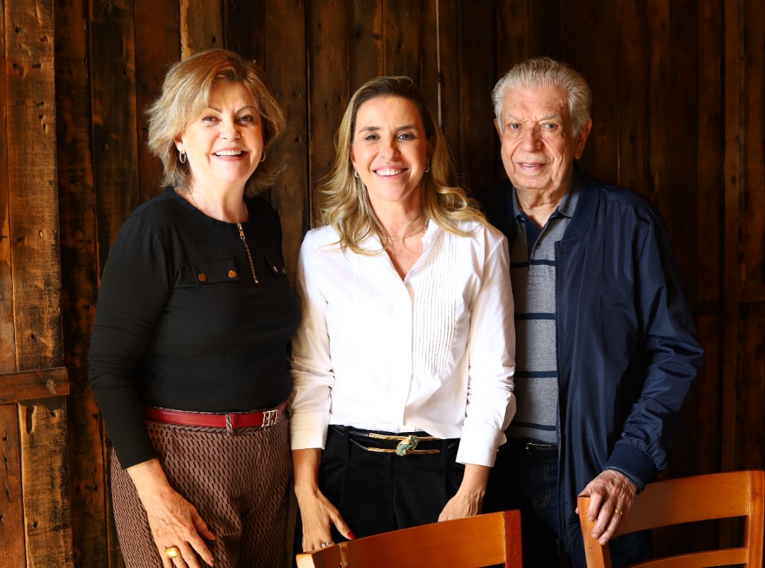 Carmen Prates, Bartira Almeida e Maurício Prates