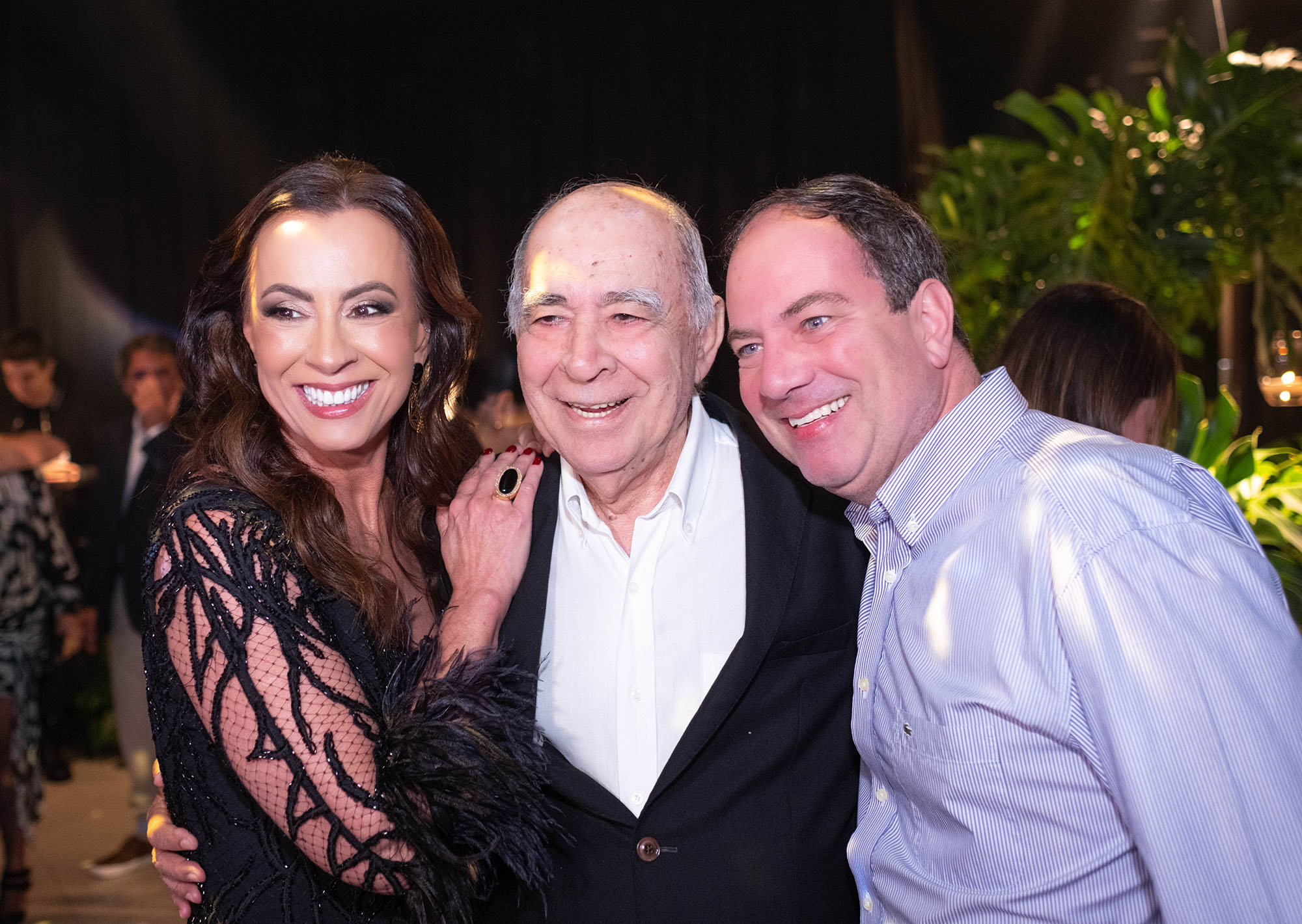 Luciana com o pai Eleisson Almeida e o irmão José Renato