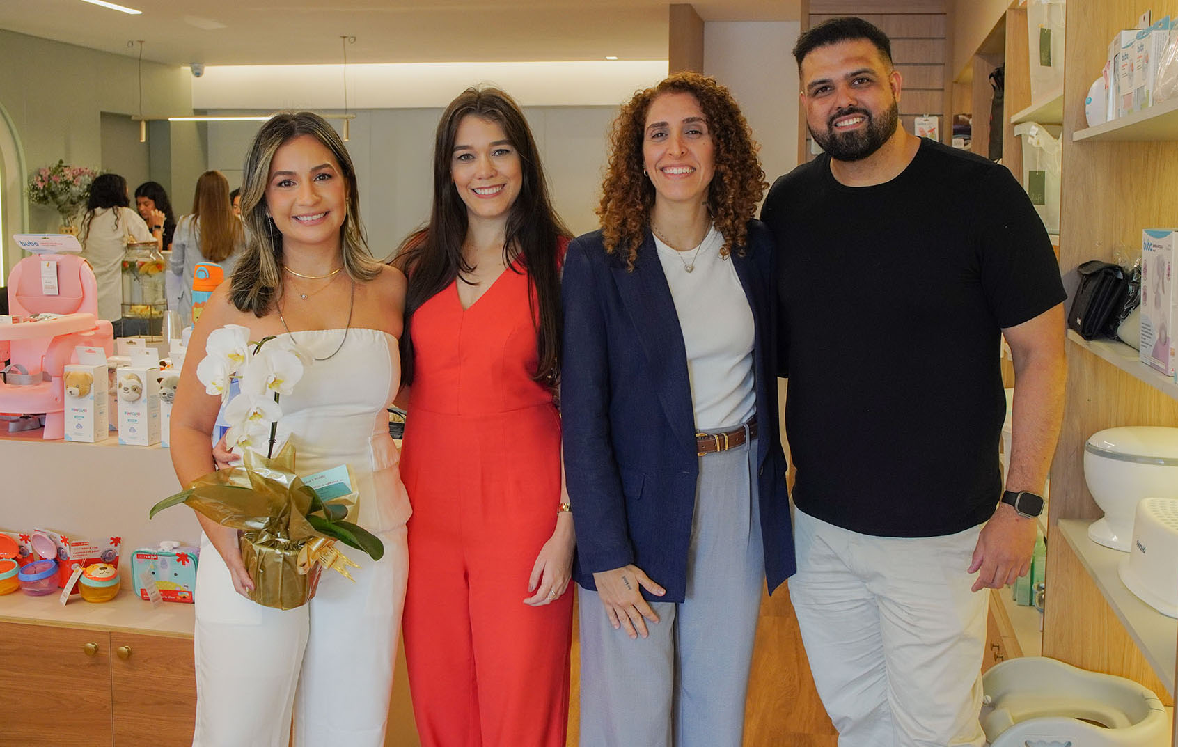 Alana Fortunato, Daiani Lavino, Estephanie Mognatto e Ricardo Cade