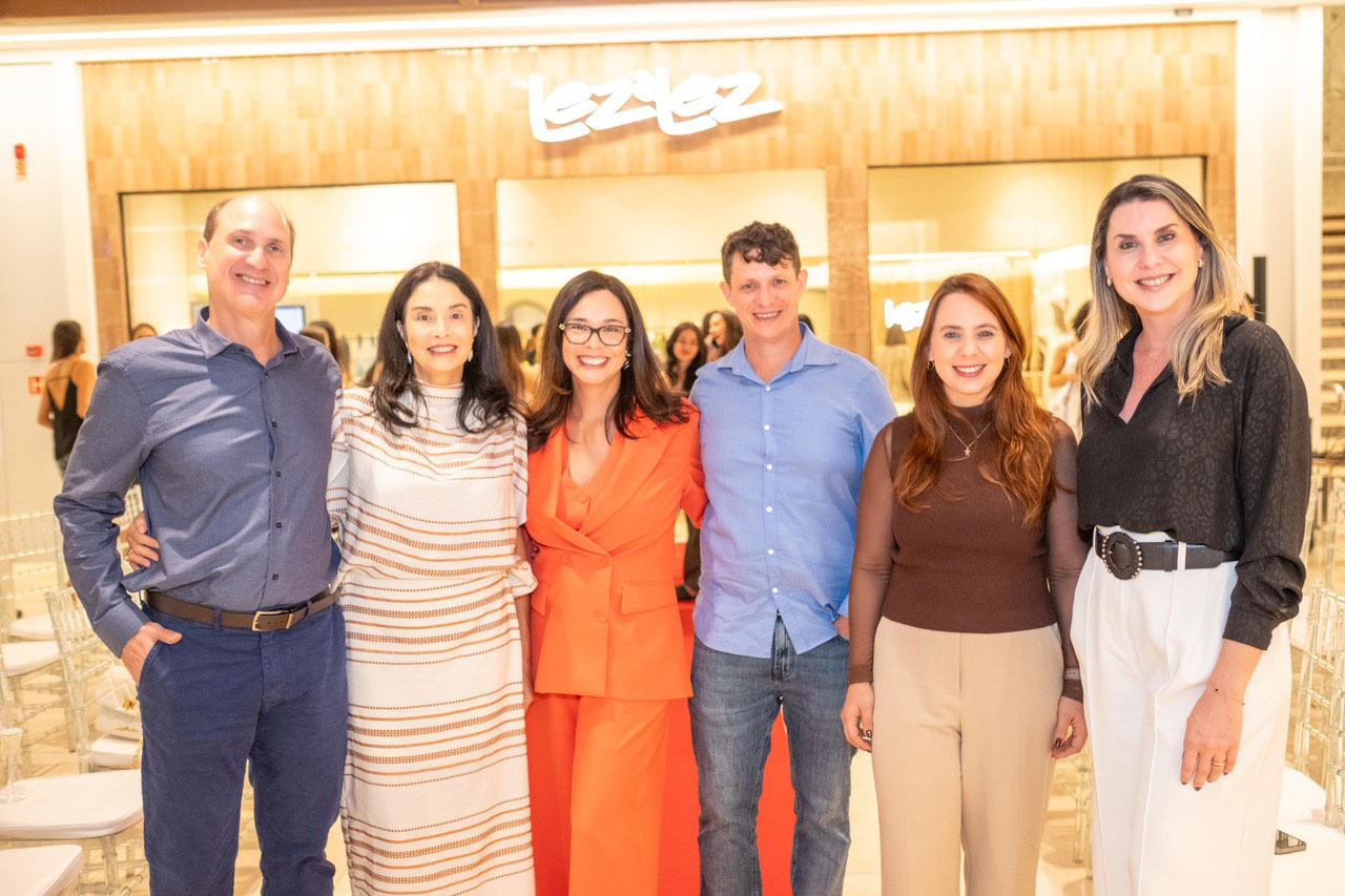 Alexandre Sant’Anna, Akemi Sant’Anna, Shizue Kitagawa, Leonardo Gabrieli, Deisy e Leticia Dalvi