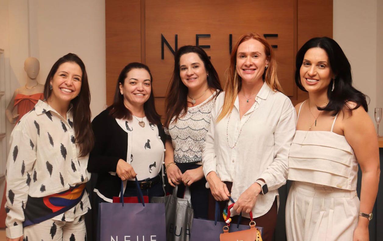 Brenda Riva, Viviane Bonfim Azevedo, Simone da Mata e Mayalu Going e Auryelle Correia Guzzo