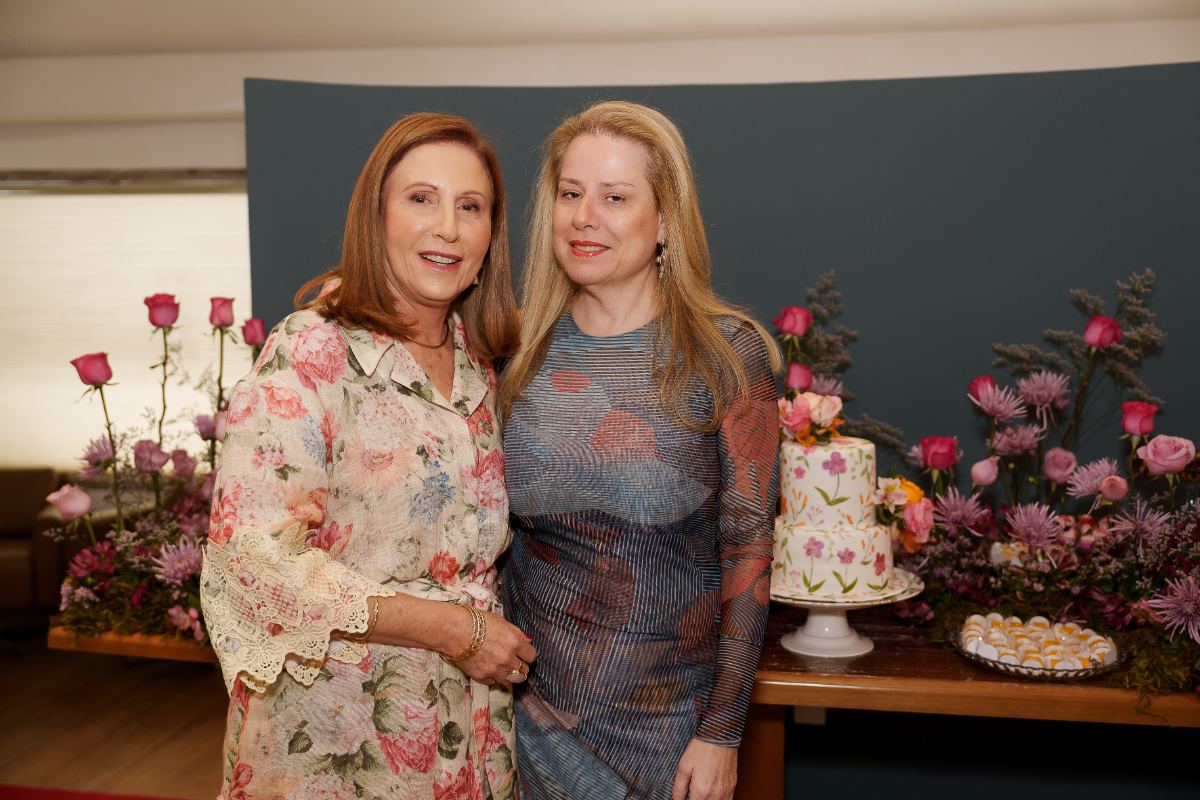 Mary Helal com Sandra Fonseca