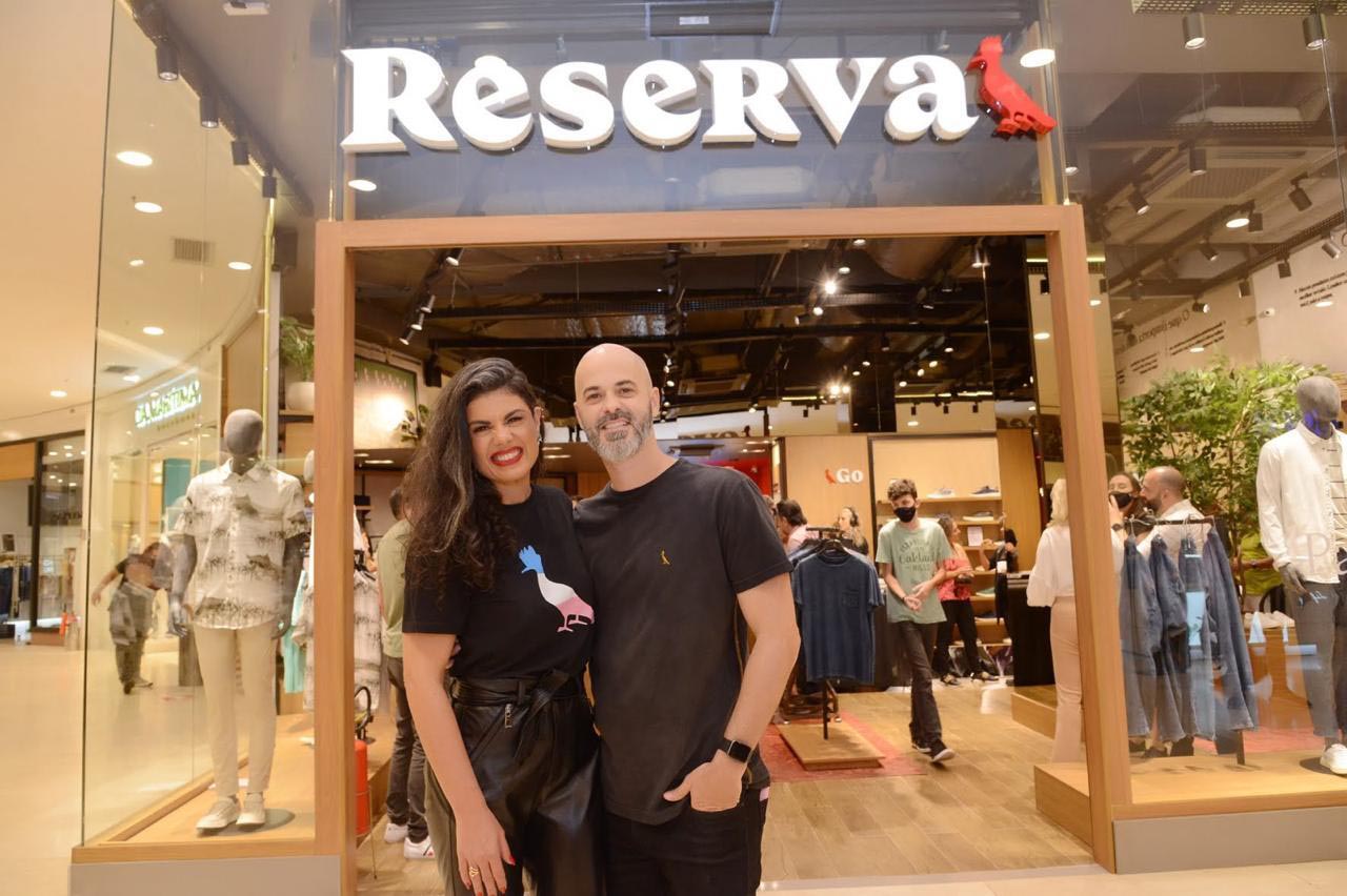 Carol e Ricardo Lobato em sua Reserva Shopping Vitória