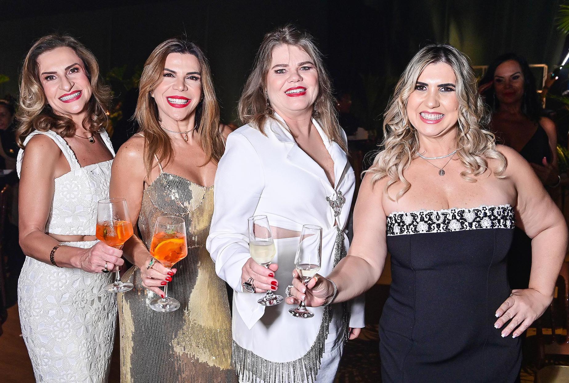Lisiane Dal Col Merlo, Jacqueline Pretti, Fátima Milbratz e Adriana Almeida