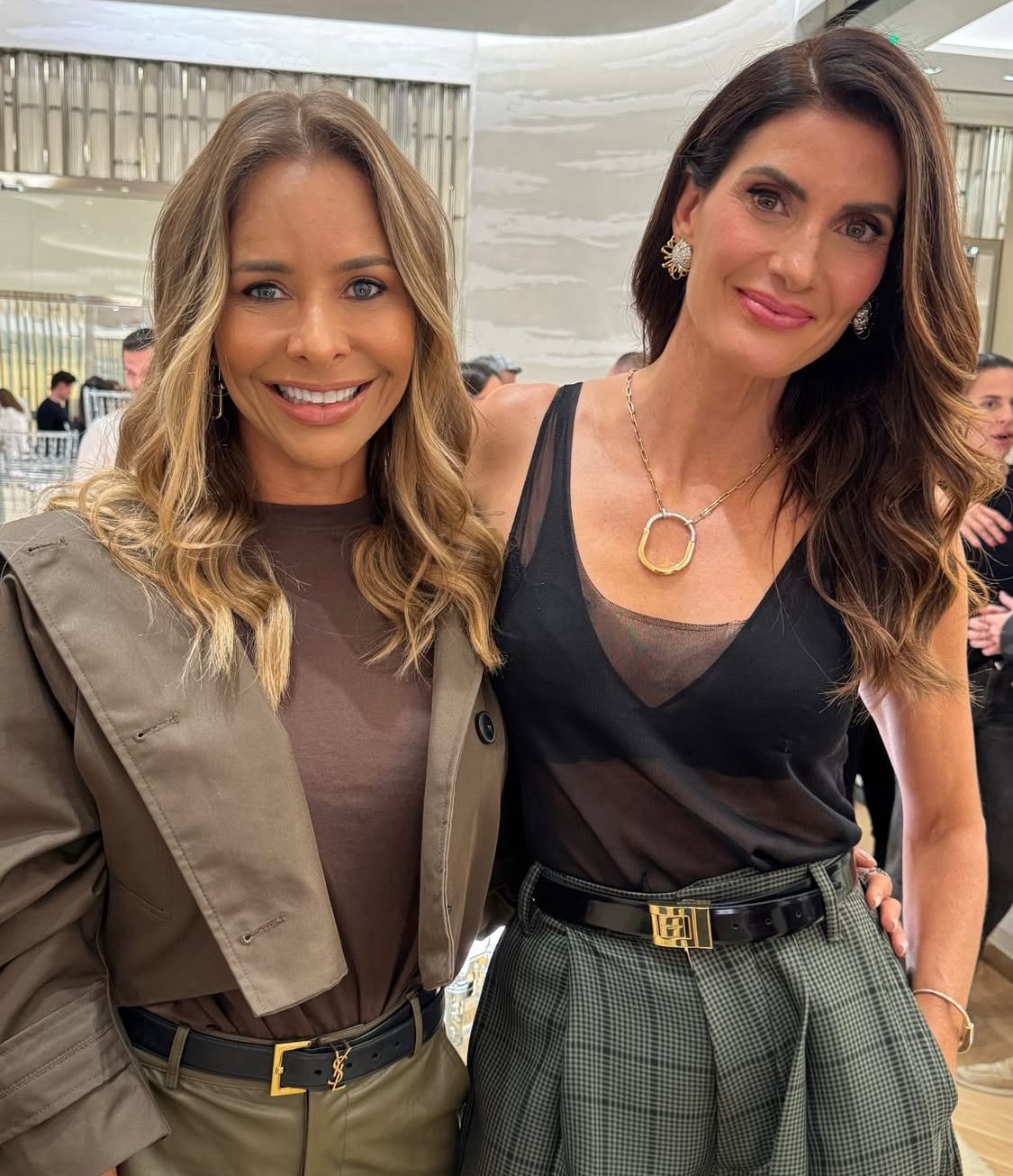 Márcia Santos e Isabella Fiorentino em evento na Tiffany em São Paulo