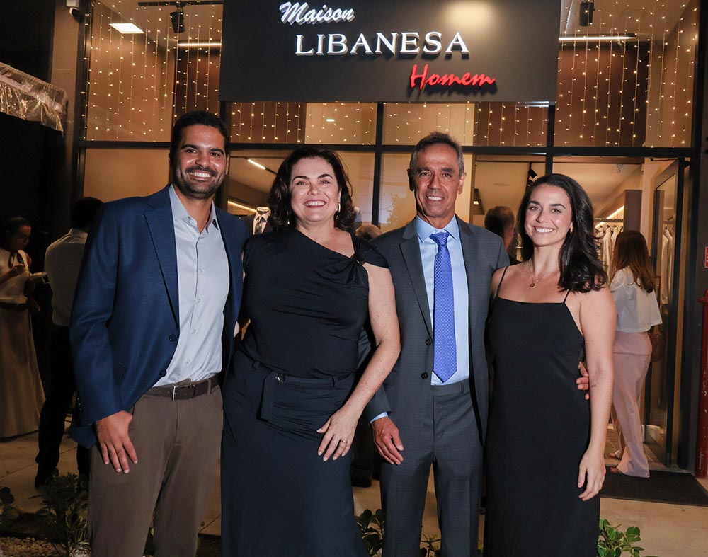 A família Saade, Cesar Neto, Adriana, Cesinha e Isabela
