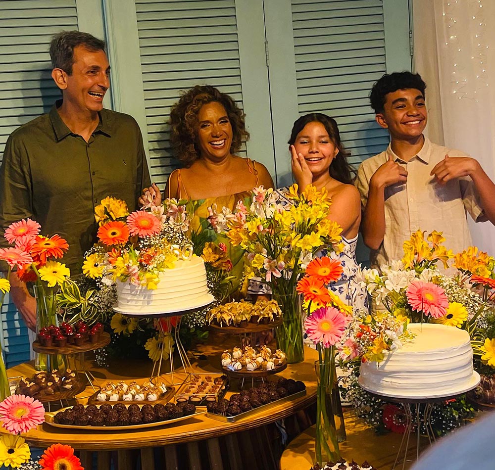 Paulo Andre Rodriguez e Mello, Yasmine Hoffman,Alice e Pedro