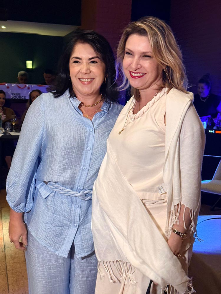 Dra Simone Prezotti e Dra Flávia Sardenberg