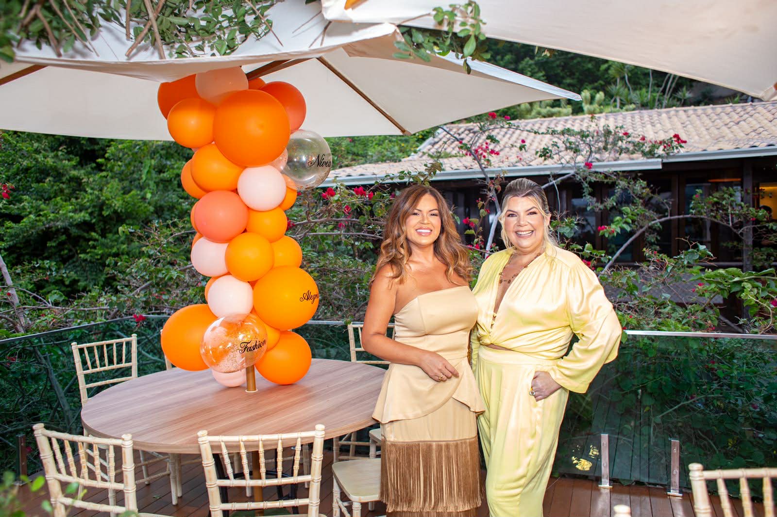 Com Fernanda Prates
