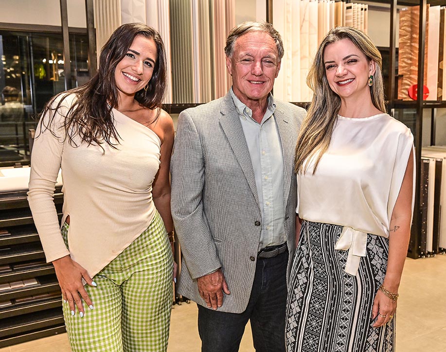 Natália Meireles, Carlos Marianelli e Juliana Reissinger