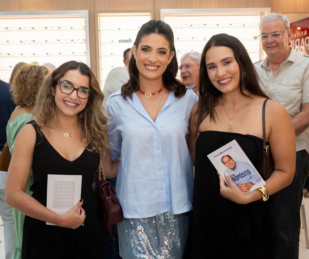 Bruna Aquino, Ana Luiza Azevedo, Gabriela Siqueira