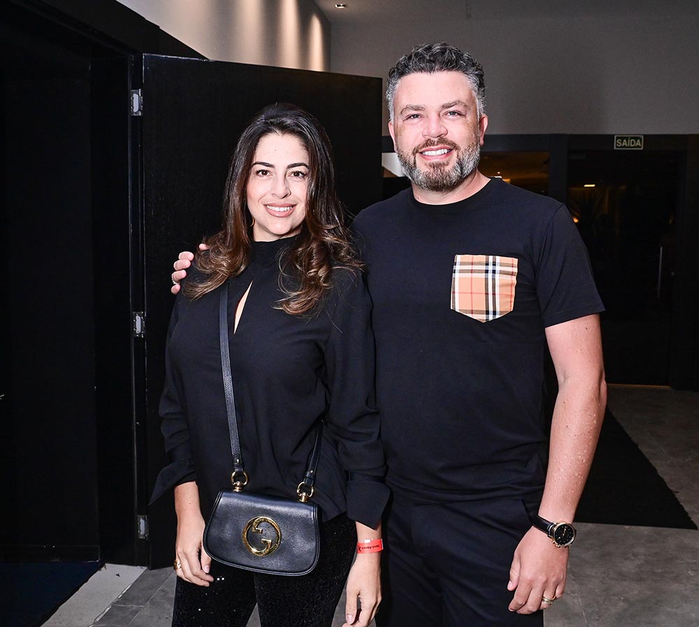 Sauana e Jonathan Alves