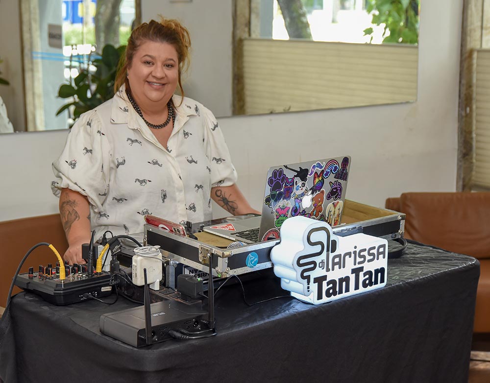 A Dj Larissa Tan Tan